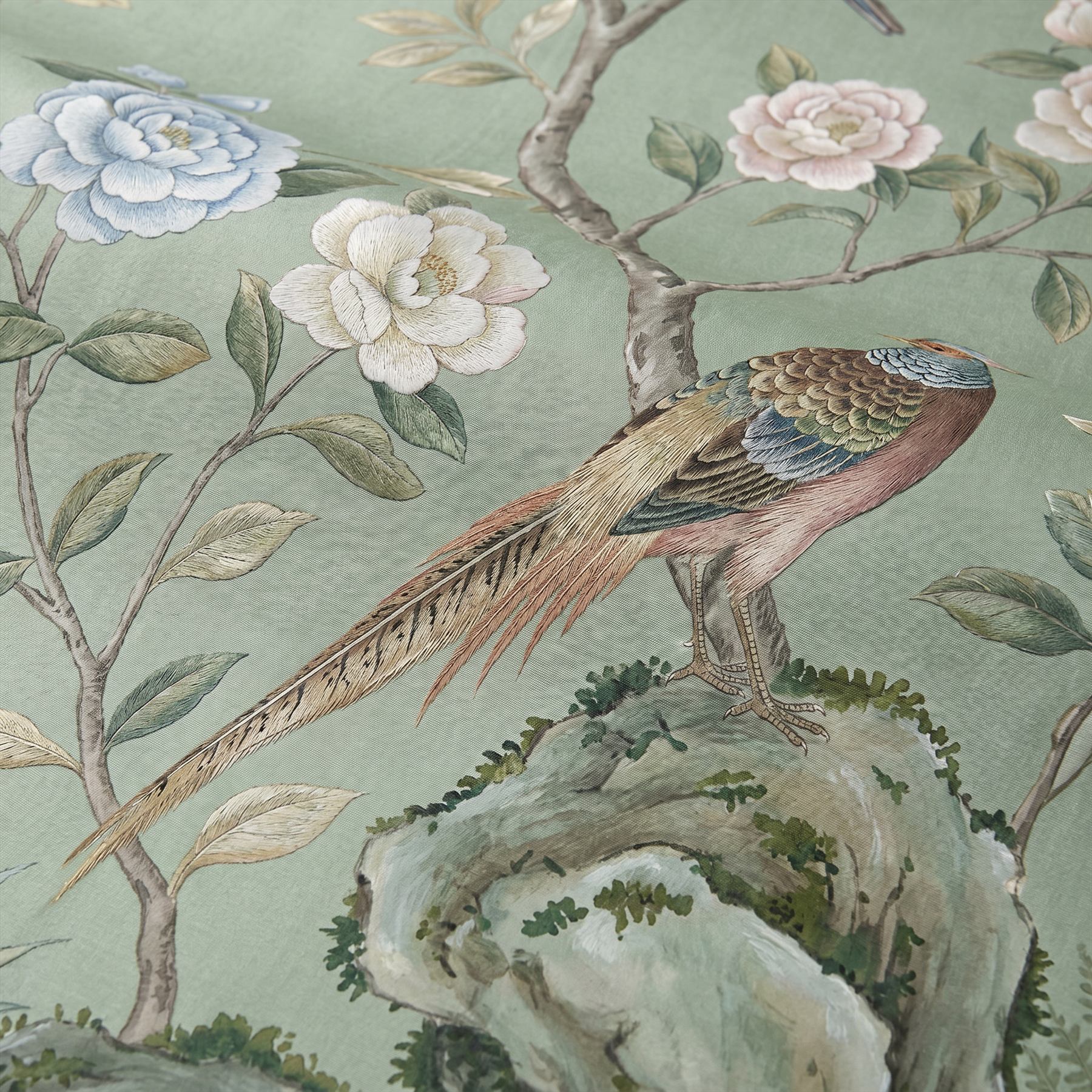 Chinoiserie Floral Birds Mural for Commercial Space Sage Green Palette - 超细纹工笔双宫打印不同角度