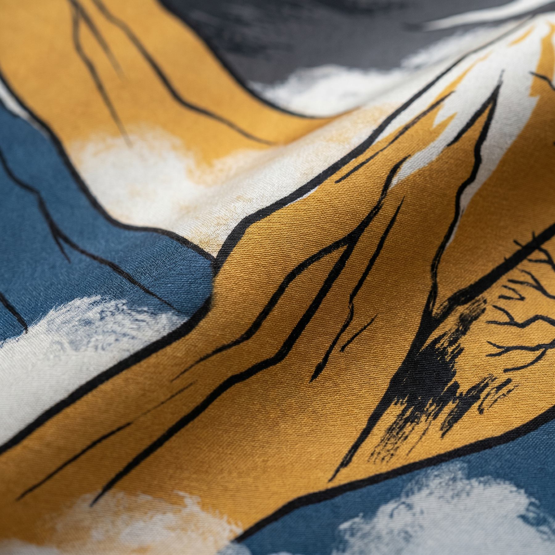 Oriental-Mountain-Mural Commercial-Space Gold-Blue-Contrast - Detail Gongbi Silk 1