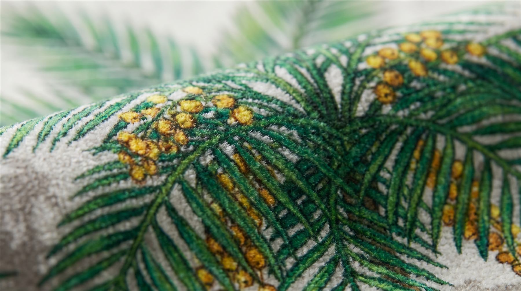 Tropical-Botanical-Mural-for-Luxury-Interior-Emerald-Lush Detail Ultra-Fine-Chenille-Print 02